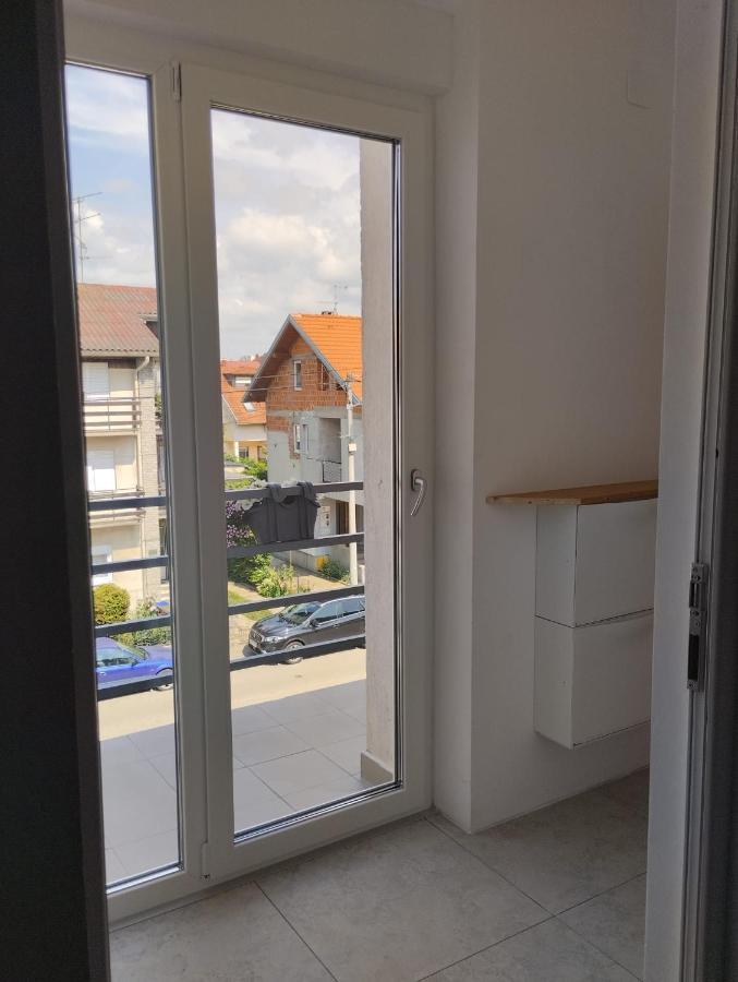 Apartman Zagreb , With Balcony And Free Parking Esterno foto