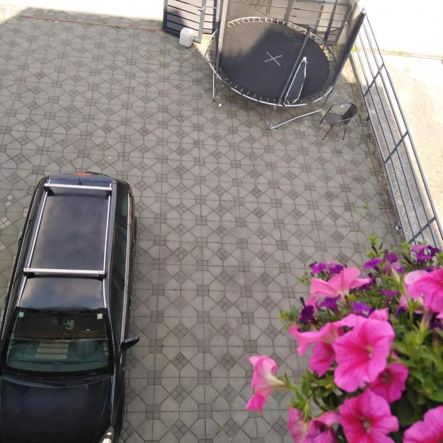 Apartman Zagreb , With Balcony And Free Parking Esterno foto